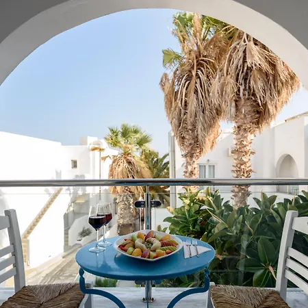 Hotel Alesahne Kamari (Santorini)