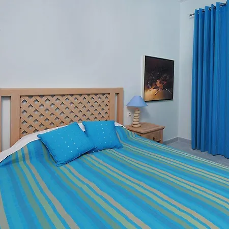 Alesahne Hotel