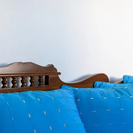 Hotel Alesahne 3*